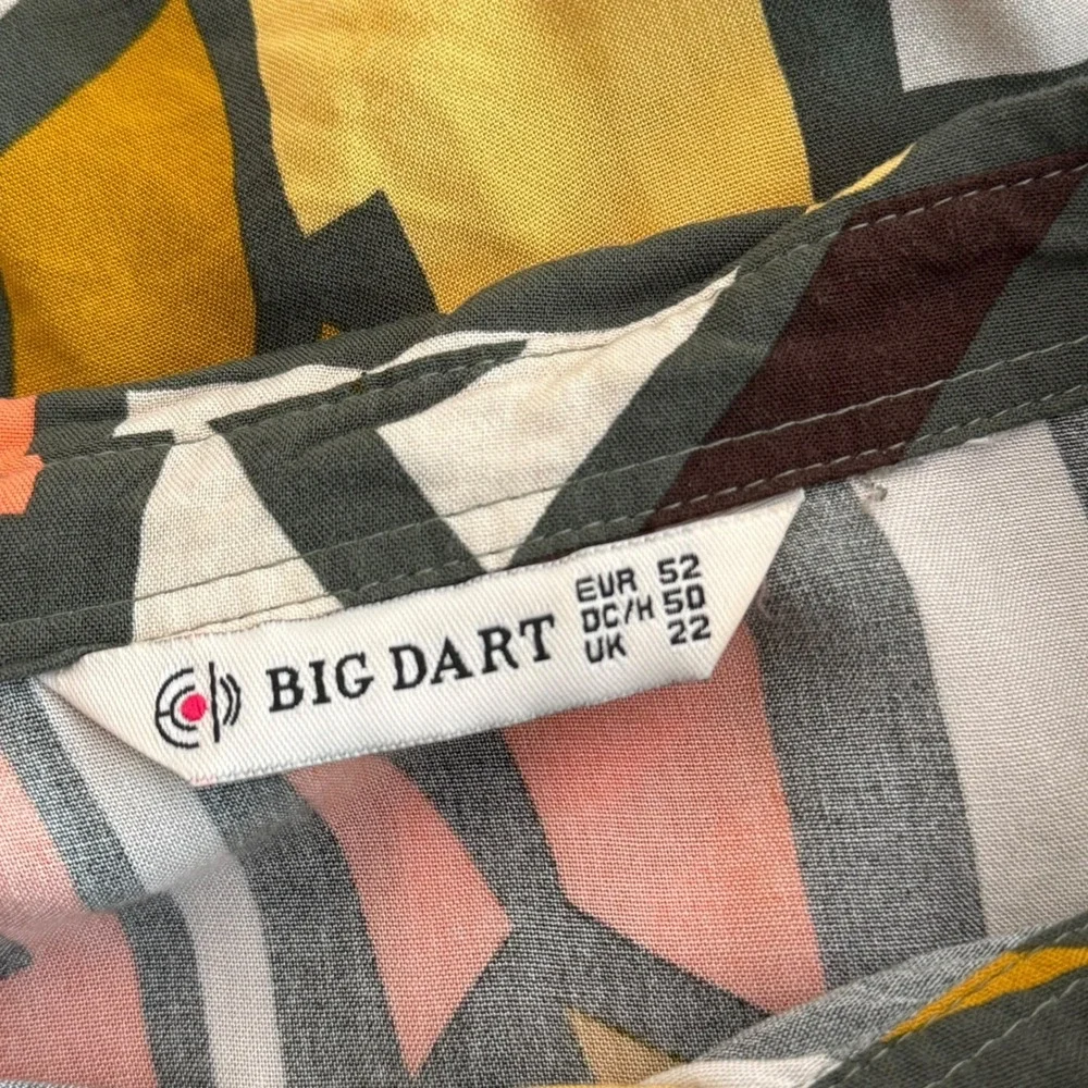 BIG DART Geometric Top Maximalist Abstract Womens XXL EUR 52 Button‎ Statement